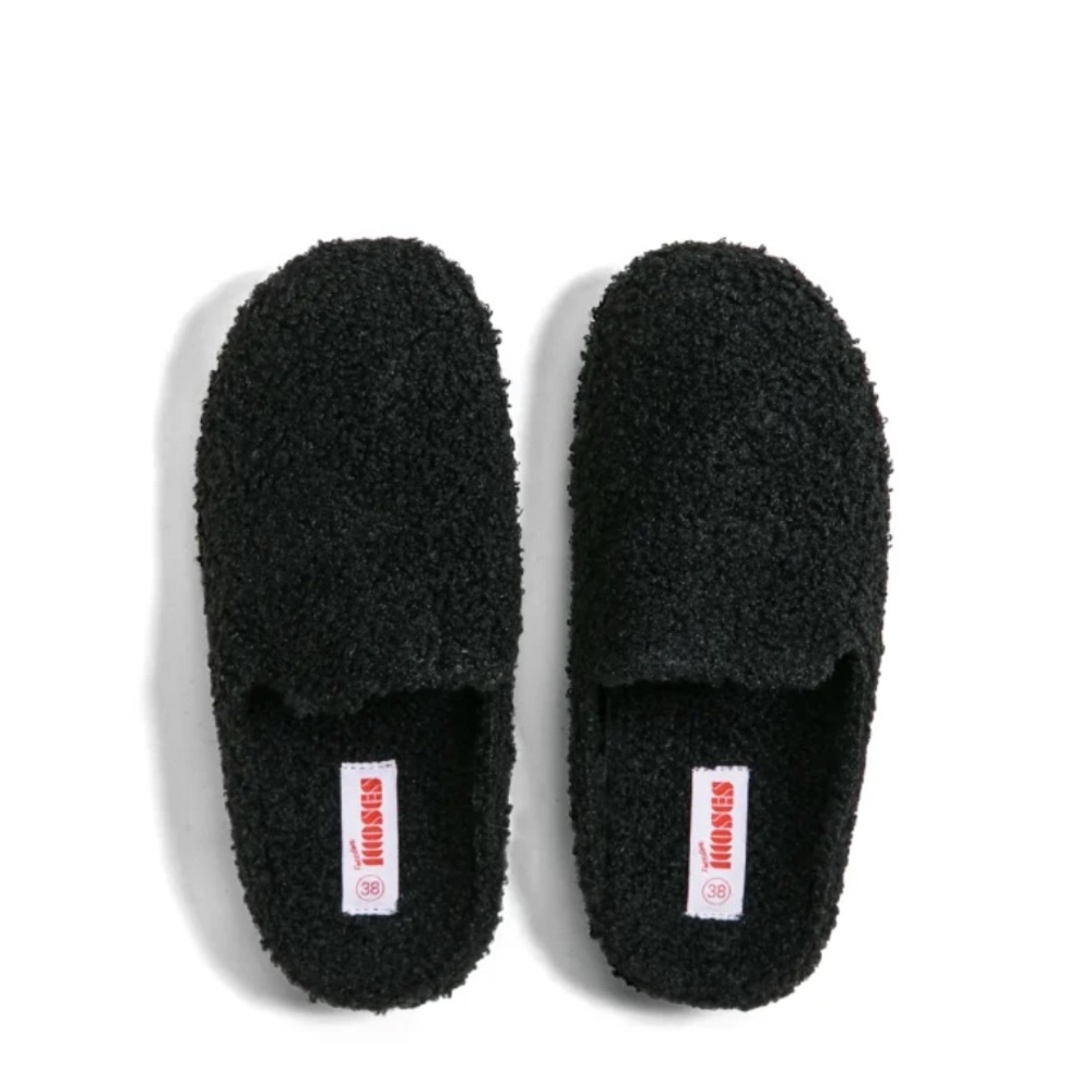 ❤️ Sold Out! Freedom Moses Kush Jet Slippers. New with tags!
